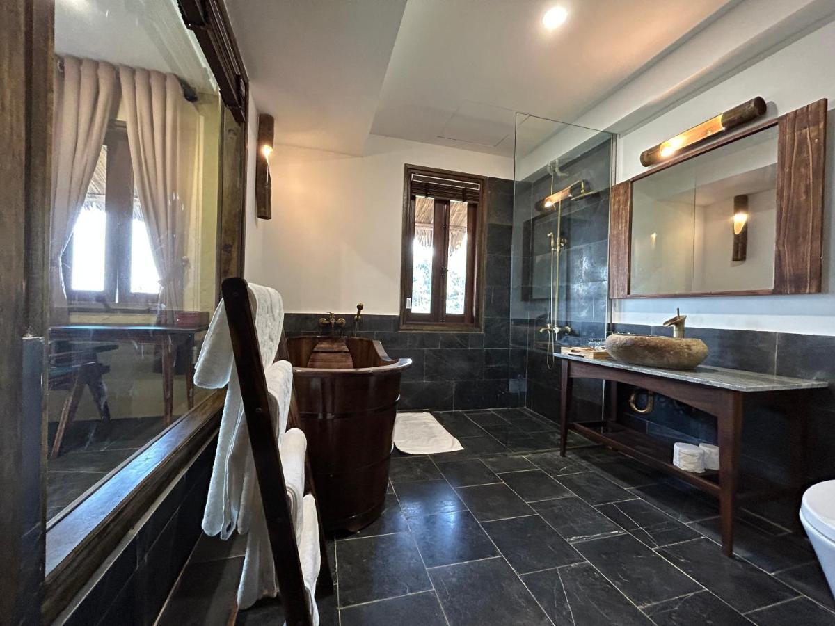 Hotel Amigo Pu Luong Lang Bang Esterno foto